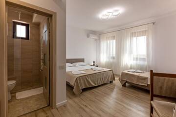 Фотографии Гостевой дом Airport House г. Отопень (Румыния) №1 Фото Гостевой дом Airport House г. Отопень 1