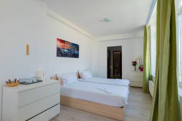 Фото номера Апартаменты с террасой Гостевой дом SIA Residence г. Отопень 7