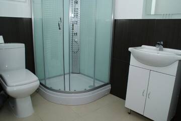 Фото номера Двухместный номер с 1 кроватью Отель Hotel Otopeni г. Отопень 8
