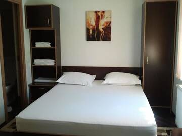 Фото номера Двухместный номер с 1 кроватью Мотели JR Motel г. Отопень 15