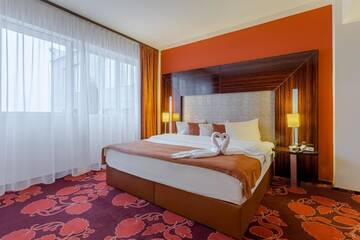 Фотографии Отель RIN Airport Hotel г. Отопень (Румыния) №4 Фото Отель RIN Airport Hotel г. Отопень 4