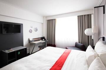 Фото номера Номер Easy Отель Vienna House Easy Airport Bucharest г. Отопень 9